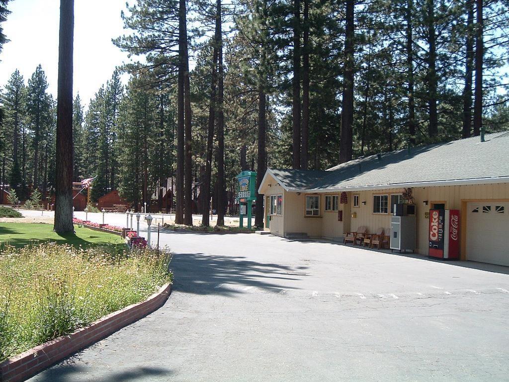 High Country Lodge サウス・レイクタホ エクステリア 写真