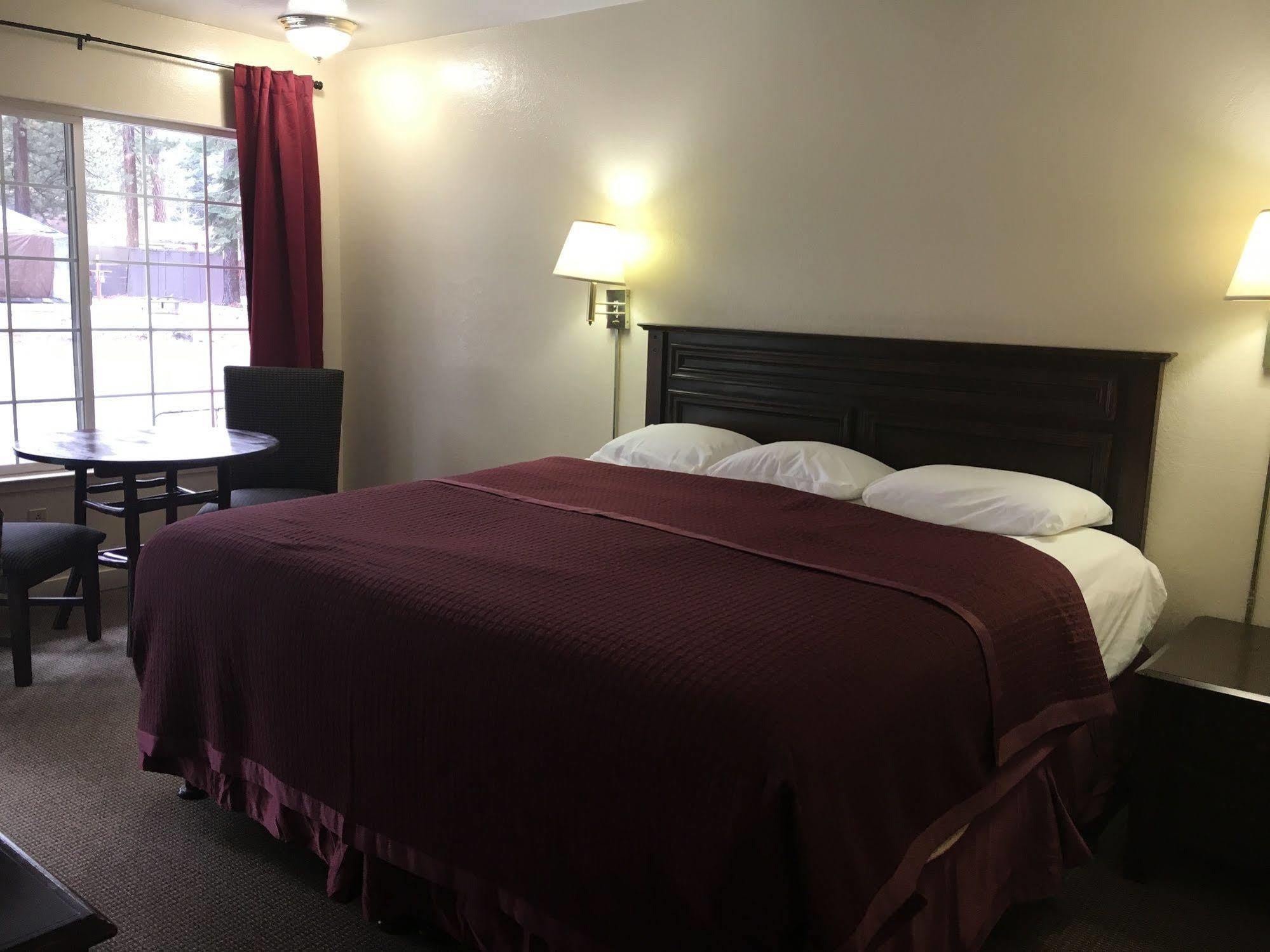 High Country Lodge サウス・レイクタホ エクステリア 写真
